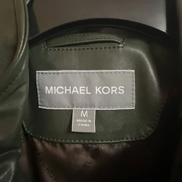Micheal Kors Olive green jacket - Picture 2 of 5